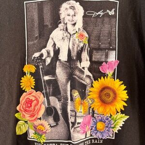 Women’s tshirt